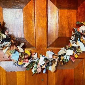 Primitive Fabric Rag Garland